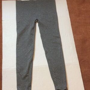 Good Hart woman’s leggings , Sz medium